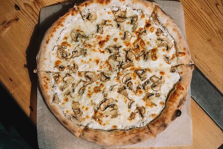 Пицца с трюфелем