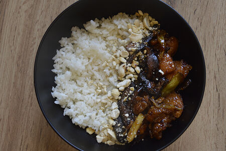 Кунг Пао с шиитаке и удоном