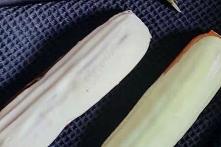 Эклер ванильный