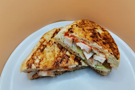 Шаурма в лепешке