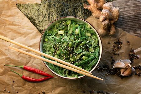 Чука с эдамаме