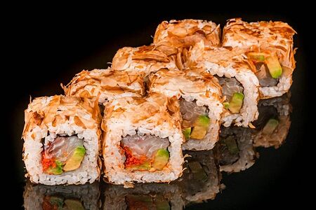 Ролл Окунь в стружке