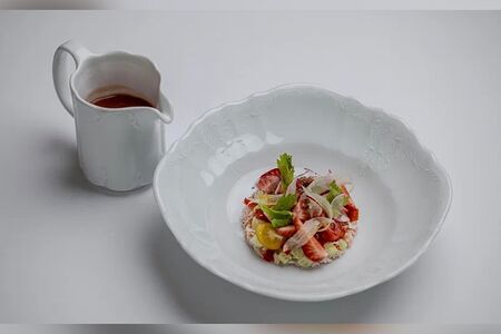 Гаспачо с камчатским крабом