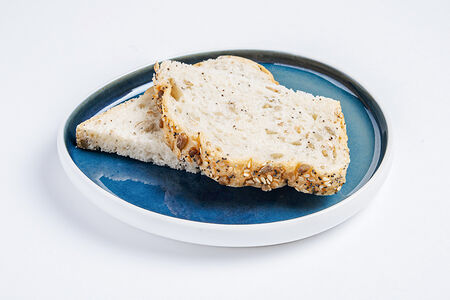 Хлеб белый зерновой