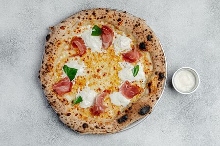 Пармская ветчина со страчателлой