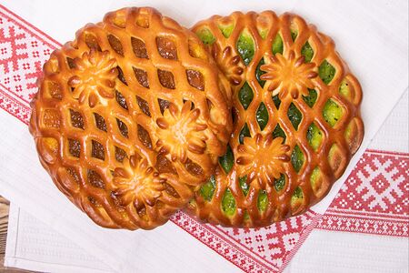 Пирог открытый с джемом