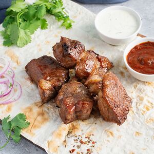 Шашлык из cвинoй шеи