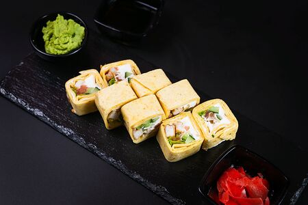 Тортилья с курицей и сочными овощами