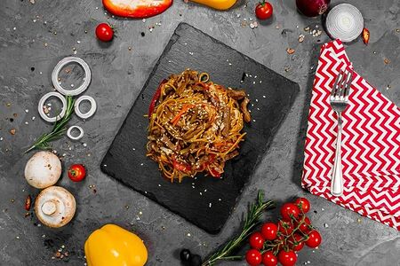 Вок со свининой