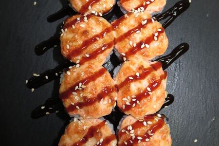 Запеченый ролл с куриным филе