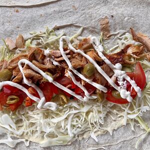 Греческая с курицей