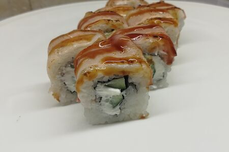 Запечённый ролл с беконом