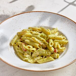 Пенне с куриной грудкой