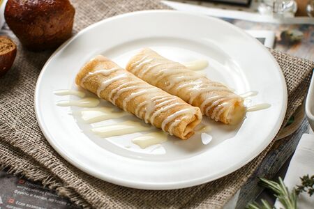 Блины сладкие с бананом и сгущенкой