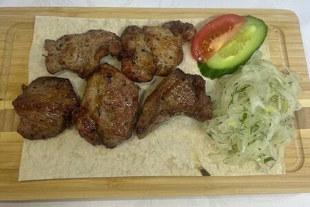 Шашлык из cвинoй шеи