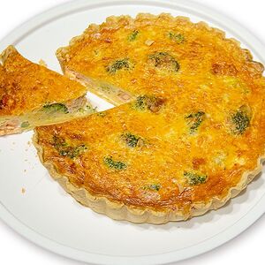 Киш Лорен с лососем