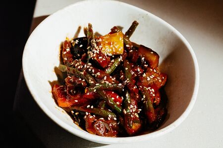 Острая говядина с овощами