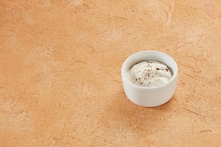 Сметанно-чесночный соус