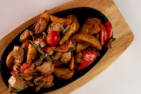 Жаркое со свининой