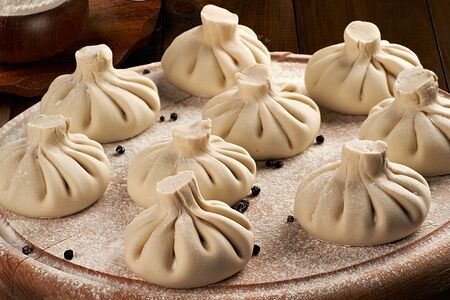 Хинкали с говядиной и свининой