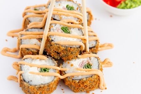 Жареный ролл Бекон 