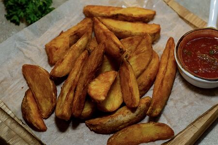 Картофельные дольки