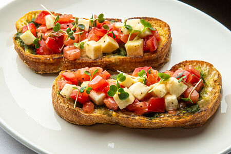 Брускетта Капрезе