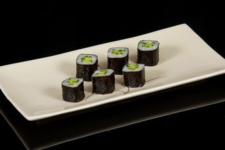 Мини-ролл Огурец