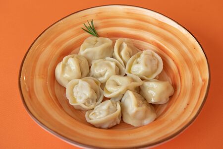 Пельмени куриные отварные