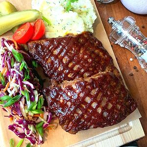 Томленые свиные ребра