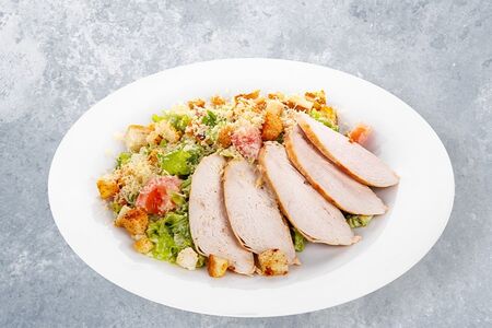 Цезарь с курицей