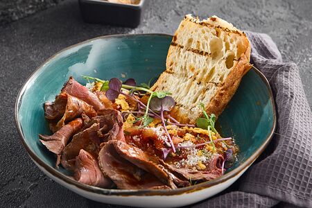 Ростбиф с соусом понзу