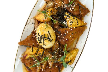 Токпокки карбонара