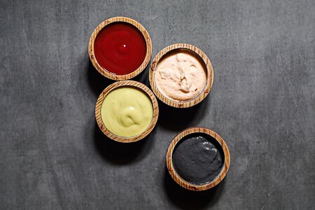 Соус Цезарь с чернилами каракатицы