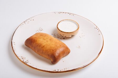 Пирожок с капустой