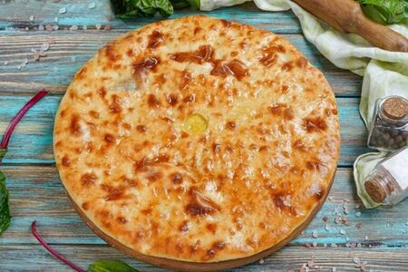 Осетинский пирог с сыром и свекольными листьями