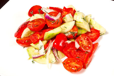 Салат Традиционный овощной