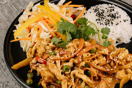 Курица в ореховом соусе