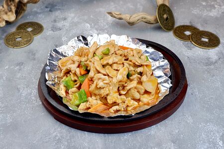 Курица на чугуне