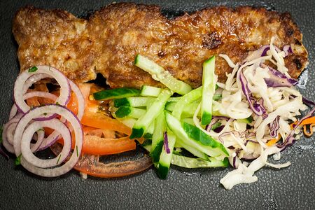 Классическая шаурма с люля-кебабом из говядины