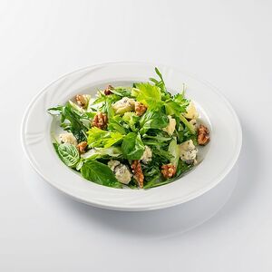 Салат с голубым сыром