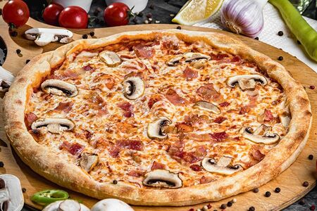 Ветчина с грибами