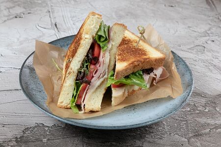 Украденный сэндвич Росса с ветчиной