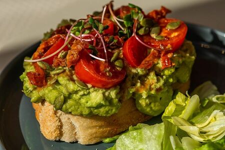 Авокадо тост