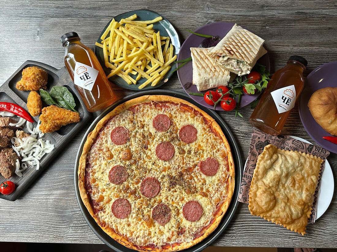 Чебуреки и не только