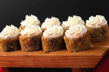 Ролл лососик Филадельфия темпура