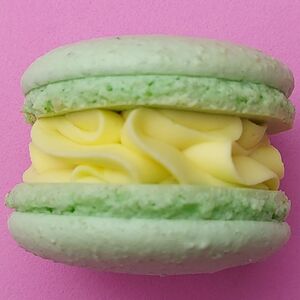 Макаронс Лайм