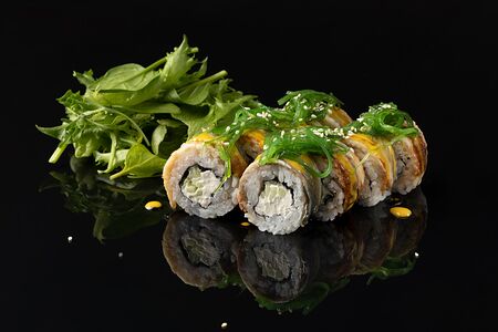 Ролл филадельфия угорь премиум