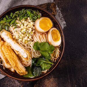 Рамен с курицей