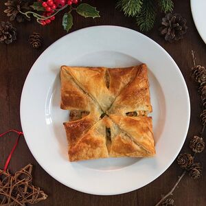 Пеновани с курицей и грибами